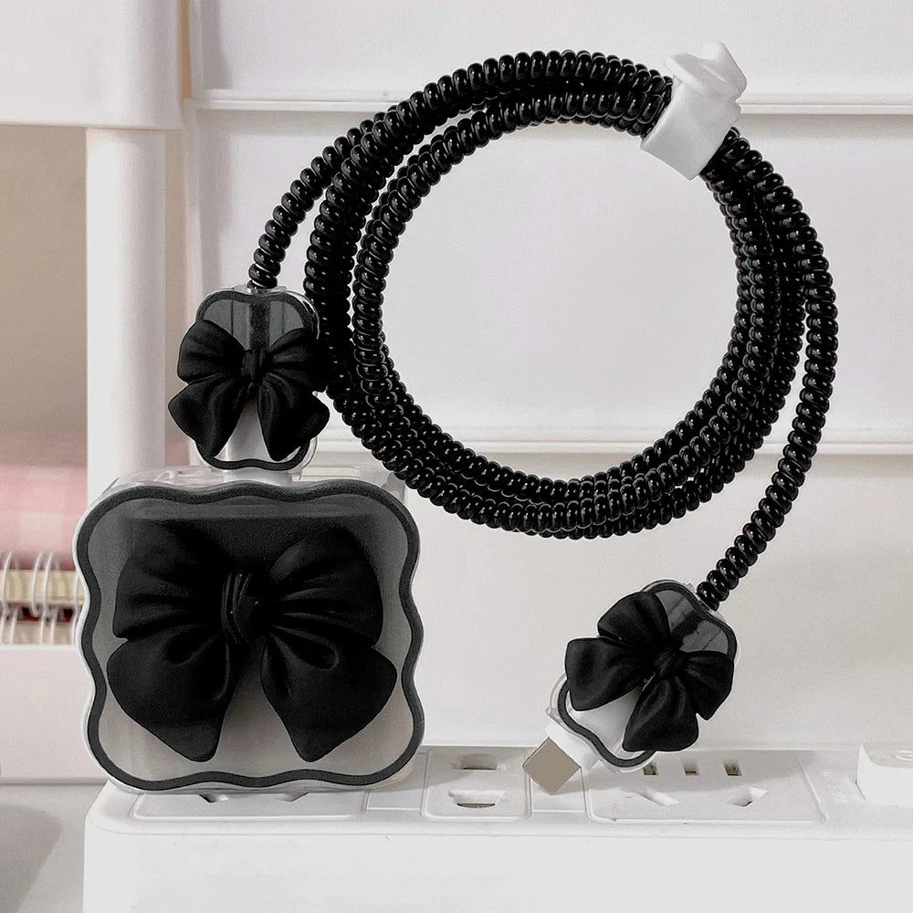 Cute Soft Silicone Charger Protector Cable Organiser For iPhone 17 16 15 14 13 18W 20W US Charging Protection Cover Cable Winder