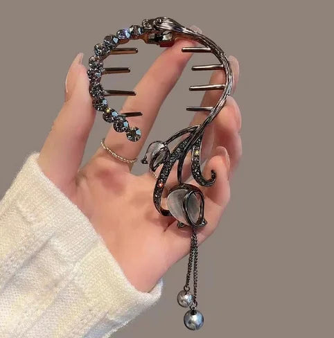 Meatball Head Hair Claw