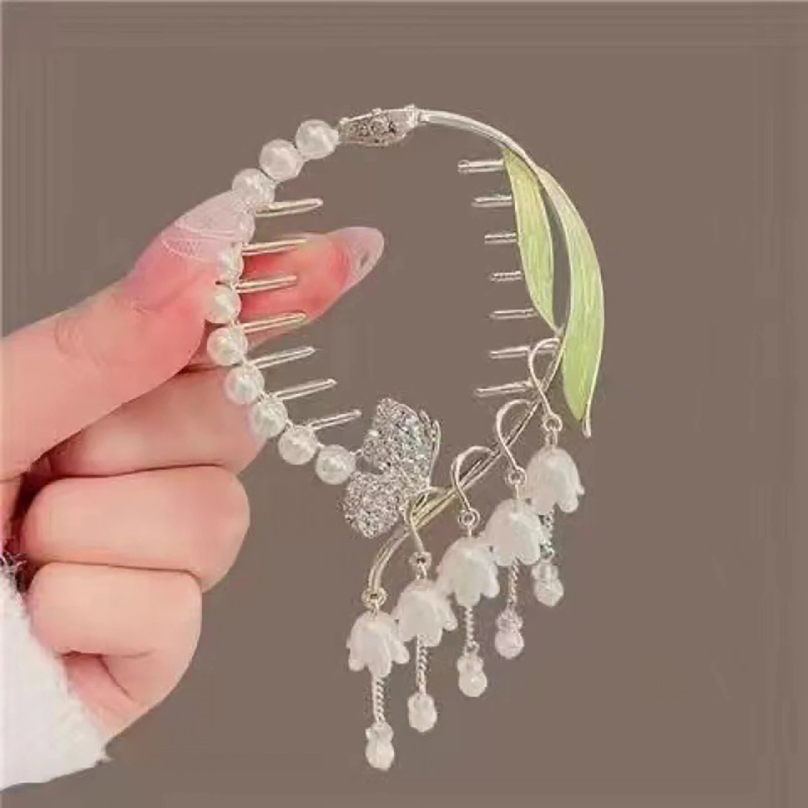 Meatball Head Hair Claw